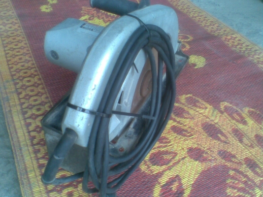 ขายเครื่องตัด Makita 5201N