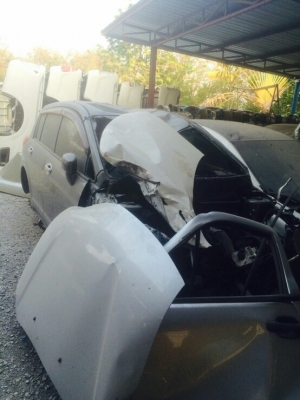 นิสสันทีด้า เครื่อง1600 เเยกขายอะไหลทุกอย่างทั้งคันมีหลายรุ่นทั้งเก่งเเละกระบะ นิสสันทีด้า เครื่อง1600 เเยกขายอะไหลทุกอย่างทั้งคันมีหลายรุ่นทั้งเก่งเเละกระบะ