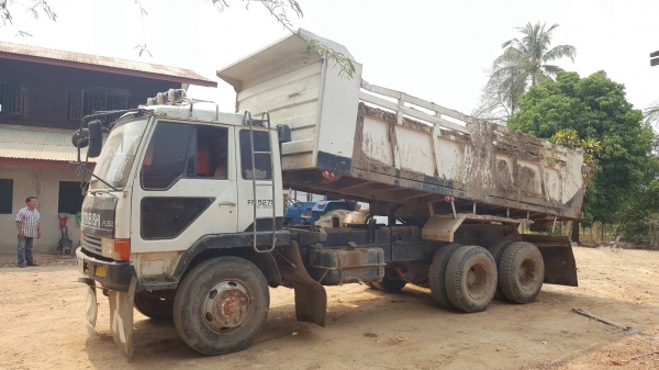 ขาย 10 ล้อดั้ม ไอ้หลงเทอร์โบ FN527M-TF4055 เครื่องเดิม 6D16 220 แรงม้า เกียร์ 10 สปีดเสื้อลาย คัสซีสวยตลอดเส้น รถใช้งานอยู่ เอกสารเล่มทะเบียนครบพร้อมโอน ราคาต่อรองได้ ขาย 10 ล้อดั้ม ไอ้หลงเทอร์โบ FN527M-TF4055 เครื่องเดิม 6D16 220 แรงม้า เกียร์ 10 สปีดเสื้อลาย คัสซีสวยตลอดเส้น รถใช้งานอยู่ เอกสารเล่มทะเบียนครบพร้อมโอน ราคาต่อรองได้