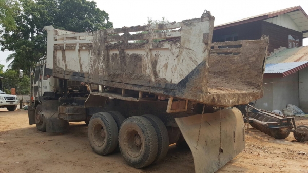 ขาย 10 ล้อดั้ม ไอ้หลงเทอร์โบ FN527M-TF4055 เครื่องเดิม 6D16 220 แรงม้า เกียร์ 10 สปีดเสื้อลาย คัสซีสวยตลอดเส้น รถใช้งานอยู่ เอกสารเล่มทะเบียนครบพร้อมโอน ราคาต่อรองได้ ขาย 10 ล้อดั้ม ไอ้หลงเทอร์โบ FN527M-TF4055 เครื่องเดิม 6D16 220 แรงม้า เกียร์ 10 สปีดเสื้อลาย คัสซีสวยตลอดเส้น รถใช้งานอยู่ เอกสารเล่มทะเบียนครบพร้อมโอน ราคาต่อรองได้