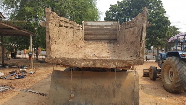 ขาย 10 ล้อดั้ม ไอ้หลงเทอร์โบ FN527M-TF4055 เครื่องเดิม 6D16 220 แรงม้า เกียร์ 10 สปีดเสื้อลาย คัสซีสวยตลอดเส้น รถใช้งานอยู่ เอกสารเล่มทะเบียนครบพร้อมโอน ราคาต่อรองได้ ขาย 10 ล้อดั้ม ไอ้หลงเทอร์โบ FN527M-TF4055 เครื่องเดิม 6D16 220 แรงม้า เกียร์ 10 สปีดเสื้อลาย คัสซีสวยตลอดเส้น รถใช้งานอยู่ เอกสารเล่มทะเบียนครบพร้อมโอน ราคาต่อรองได้