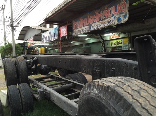 ขายแชซซีรถ 6ล้อ HINO ISUZU พร้อมช่วงล่าง ไม่มีทะเบียน ขายแชซซีรถ 6ล้อ HINO ISUZU พร้อมช่วงล่าง ไม่มีทะเบียน