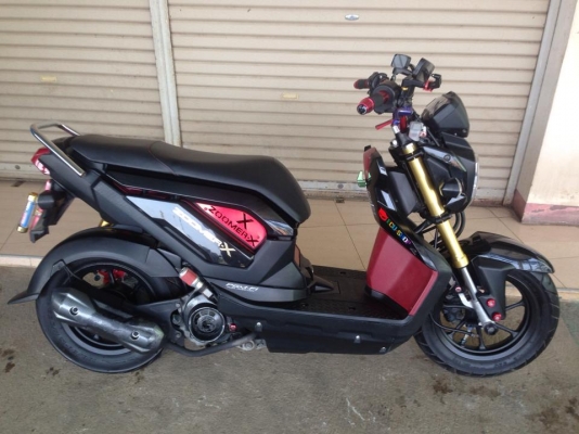 __ZOOMER X ปี13 คอมบายเบรค ดำแดง 33,000บาท__