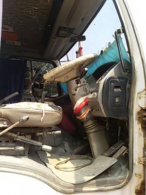 ขายด่วน ฮีโน่1J 210 ขายด่วน ฮีโน่1J 210