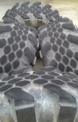 ขาย ยาง ลุยๆ 35x10.5 R 16 ขาย ยาง ลุยๆ 35x10.5 R 16