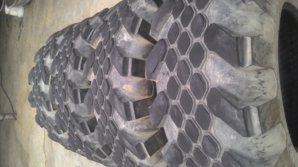 ขาย ยาง ลุยๆ 35x10.5 R 16 ขาย ยาง ลุยๆ 35x10.5 R 16