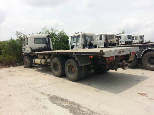 ขายรถบรรทุก 10 ล้อพื้นเรียบเพลาเดี่ยว NISSAN UD 254 แรงม้า ราคา 470000