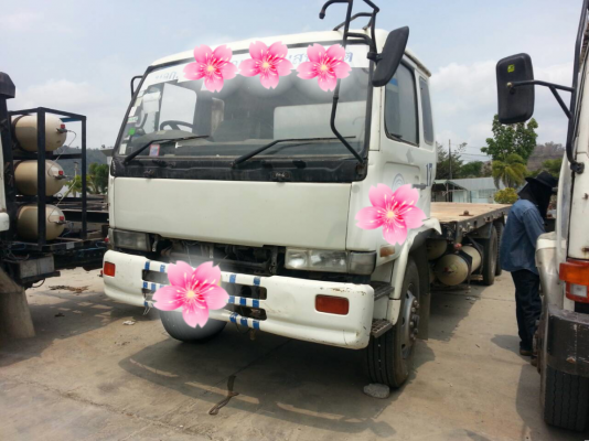 ขายรถบรรทุก 10 ล้อพื้นเรียบเพลาเดี่ยว NISSAN UD 254 แรงม้า ราคา 470000