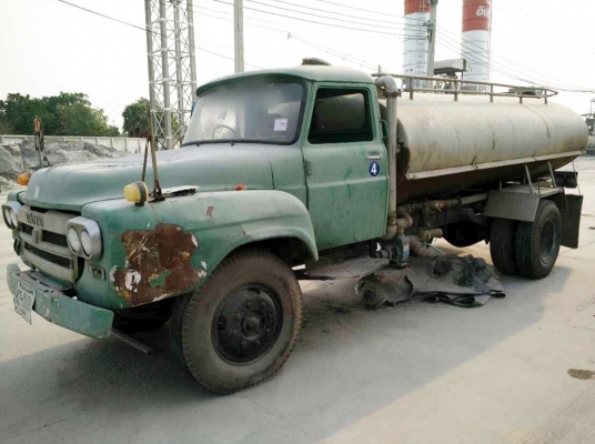 ขายคับรถน้ำหัวยาว125แรงพวงมาลัยเพาเวอร์ถัง8000ลิตร