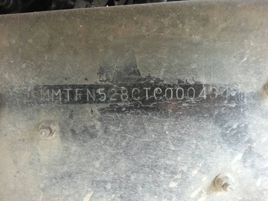 ขายรถบรรทุก 10 ล้อหัวลาก MITSUBISHI FN527 FN528 มีใส่เครื่องแดวู 320 กับเครื่องเดิม ราคา 470000