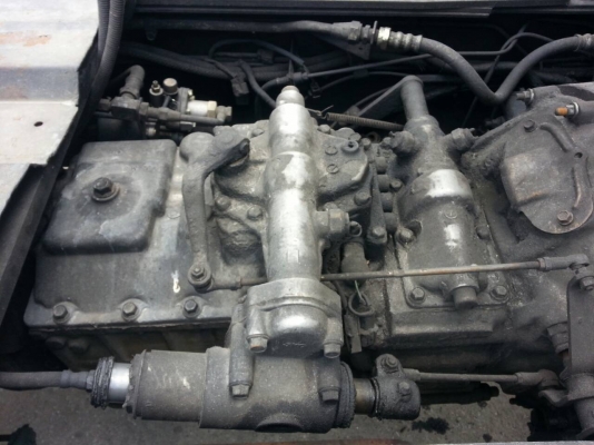 ขายรถบรรทุก 10 ล้อหัวลาก MITSUBISHI FN527 FN528 มีใส่เครื่องแดวู 320 กับเครื่องเดิม ราคา 470000
