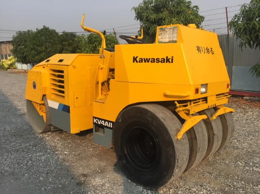 ขายรถบด4ตันKAWASAKIรุ่นKV4A||นำเข้าญี่ปุ่นเอวอ่อนขับ2เพลาเครื่องอีซูซุสภาพดีพร้อมใช้งาน ขายรถบด4ตันKAWASAKIรุ่นKV4A||นำเข้าญี่ปุ่นเอวอ่อนขับ2เพลาเครื่องอีซูซุสภาพดีพร้อมใช้งาน