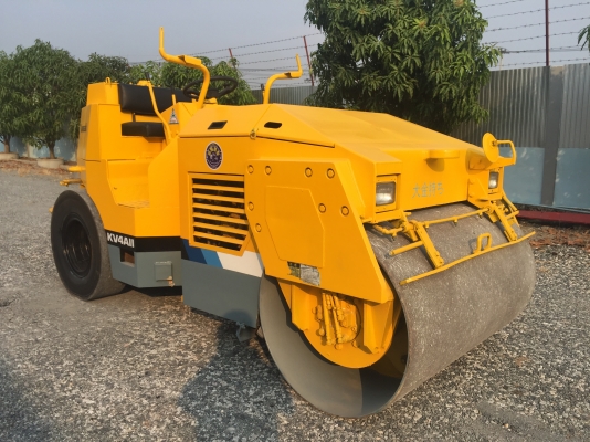 ขายรถบด4ตันKAWASAKIรุ่นKV4A||นำเข้าญี่ปุ่นเอวอ่อนขับ2เพลาเครื่องอีซูซุสภาพดีพร้อมใช้งาน ขายรถบด4ตันKAWASAKIรุ่นKV4A||นำเข้าญี่ปุ่นเอวอ่อนขับ2เพลาเครื่องอีซูซุสภาพดีพร้อมใช้งาน