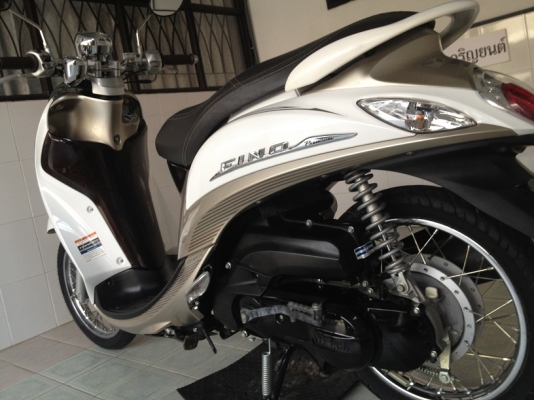 Fino Fi ตัวTop ลายPremium วิ่ง4000 ปี57 (ของแถม 4 รายการ)