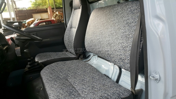 รถบรรทุก 6 ล้อ HINO FA141 ทุกอย่างเดิมๆทั้งหมด