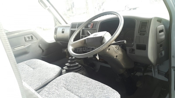 รถบรรทุก 6 ล้อ HINO FA141 ทุกอย่างเดิมๆทั้งหมด