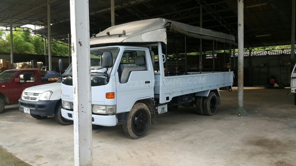 รถบรรทุก 6 ล้อ HINO FA141 ทุกอย่างเดิมๆทั้งหมด