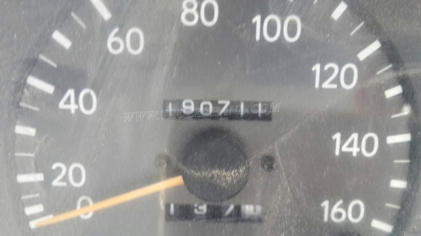 รถบรรทุก 6 ล้อ HINO FA141 ทุกอย่างเดิมๆทั้งหมด