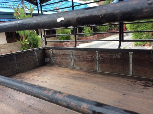 รถบรรทุก 6 ล้อ HINO FA141 ทุกอย่างเดิมๆทั้งหมด