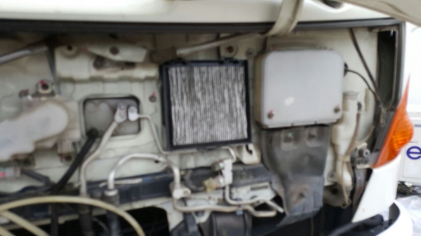 รถฮีโน่ 6 ล้อ บรรทุกน้ำ FG1J 220 แรงม้า. ปี 49.   ( รถวิ่ง 35x,xxx กม. )     สนใจติดต่อ  081 - 6079515