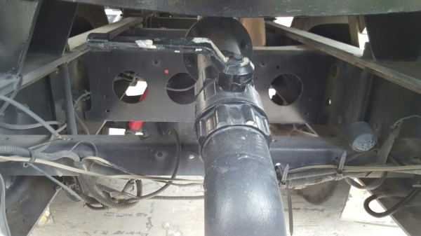 รถฮีโน่ 6 ล้อ บรรทุกน้ำ FG1J 220 แรงม้า. ปี 49.   ( รถวิ่ง 34x,xxx กม. )      สนใจติดต่อ  081 - 6079515