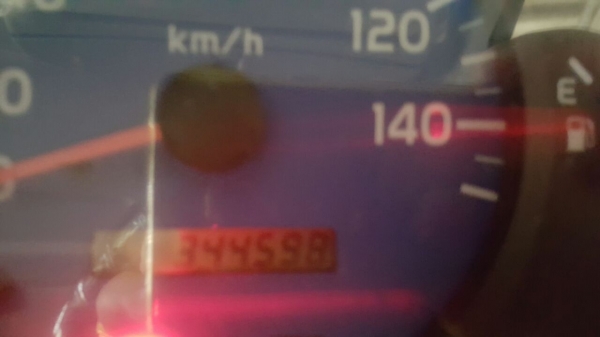 รถฮีโน่ 6 ล้อ บรรทุกน้ำ FG1J 220 แรงม้า. ปี 49.   ( รถวิ่ง 34x,xxx กม. )      สนใจติดต่อ  081 - 6079515