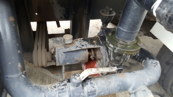 รถฮีโน่ 6 ล้อ บรรทุกน้ำ FG1J 220 แรงม้า. ปี 49.   ( รถวิ่ง 34x,xxx กม. )      สนใจติดต่อ  081 - 6079515