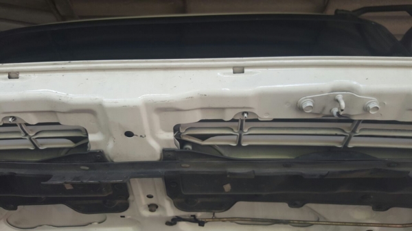 รถฮีโน่ 6 ล้อ บรรทุกน้ำ FG1J 220 แรงม้า. ปี 49.   ( รถวิ่ง 34x,xxx กม. )      สนใจติดต่อ  081 - 6079515