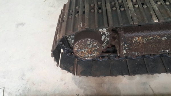 ขายรถ ยี่ห้อ KOMATSU รุ่น PC40 ขายรถ ยี่ห้อ KOMATSU รุ่น PC40