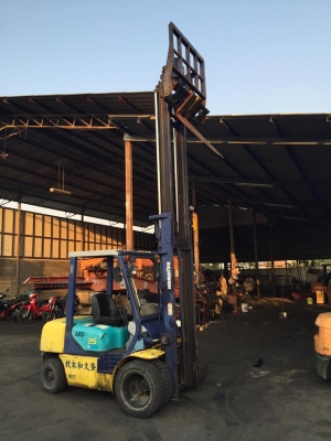 ขาย ฟอล์คลิฟต์ 2.5 ตัน KOMATSU FD25HW-12 รถนอกนำเข้าจากญี่ปุ่น ดีเซล เสา 4 เมตร งาฮิ้ง ขาย ฟอล์คลิฟต์ 2.5 ตัน KOMATSU FD25HW-12 รถนอกนำเข้าจากญี่ปุ่น ดีเซล เสา 4 เมตร งาฮิ้ง