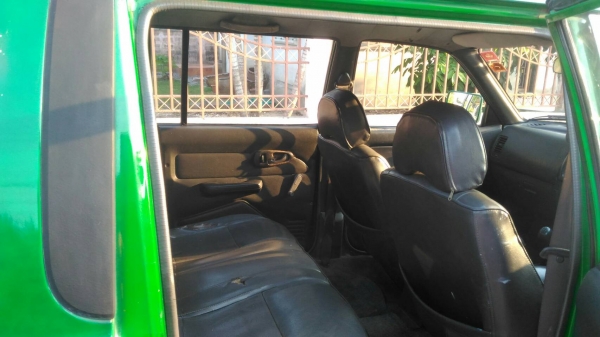 มิตซูบิชิ สตาด้า 4ประตู มิตซูบิชิ สตาด้า 4ประตู