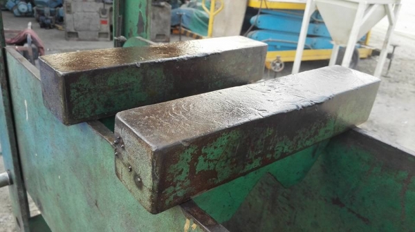 ** ยกโดยไว!! ** ขอบคุณผู้ซื้อ &amp; พี่เสือครับ!! ** แท่นอัดไฮดรอลิคมือโยก TMC 40 ตัน สภาพสดอุปกรณ์ครบพร้อมใช้มาเทสก่อนได้!!