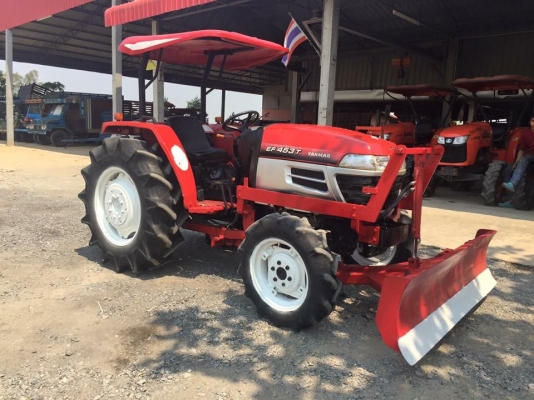 ขายรถไถยันมาร EF453T(4WD)2เพลา สภาพสวย พร้อมใช้สุดๆ ขายพร้อมอุปกรณ์ครบชุด ราคา 298,000 บาท  สนใจติดต่อ 081-9136451 หรือ สอบถามผ่านทาง line:bow6451 ค่ะ