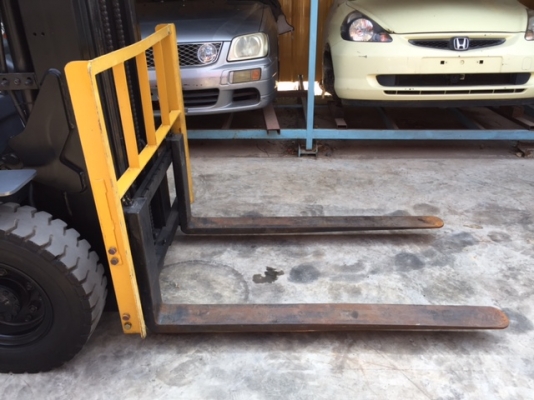 ขายรถโฟลคลิฟท์ ( สภาพเหมือนใหม่ ) TCM FD20T3 , AUTO, ดีเซล ,เสา 3 ท่อน ยกสูง 5.4 เมตร , (รับประกัน 3 เดือน ) รถใช้มาน้อย 2 พันกว่าชั่วโมง รถนอกแท้นำเข้าจากญี่ปุ่น 100\% ขายรถโฟลคลิฟท์ ( สภาพเหมือนใหม่ ) TCM FD20T3 , AUTO, ดีเซล ,เสา 3 ท่อน ยกสูง 5.4 เมตร , (รับประกัน 3 เดือน ) รถใช้มาน้อย 2 พันกว่าชั่วโมง รถนอกแท้นำเข้าจากญี่ปุ่น 100\%