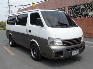 NISSAN URVAN 3.0 MT ปี 2002 รถสวยพร้อมใช้ จัดไฟแนนซ์ T.086-527-9533