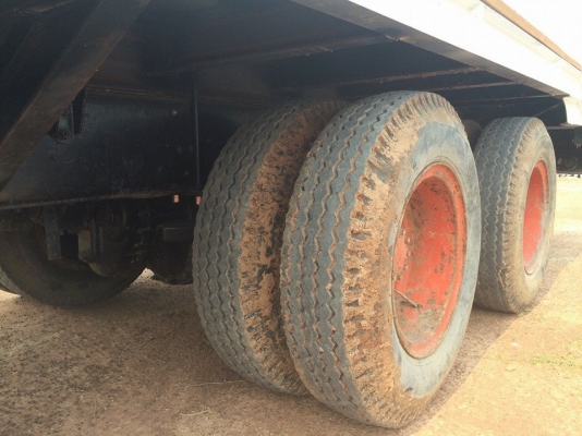 ขายเทรลเลอร์ขึ้นPC200 FM227 เครื่อง220แรง พาวเวอร์ จิ๊ฟฟี่ สโลยก เอกสารพร้อมโอน สนใจโทร 090-8588220คุณนะ 093-3258446คุณบิว หรือเข้าดูสินค้าอื่นๆได้ที่ www.truck.in.th/498 หรือเพจFacebook ณรงค์ ซื้อขายรถมือสอง (เว็บไซต์ส่วนตัว) หรือFacebook คุณนะ รถบรรทุก