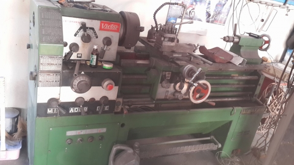 เครื่องกลึง victor 400 × 1000 นิ้วมิล อุปกรณ์ยกชุด 0814583376 เอก เครื่องกลึง victor 400 × 1000 นิ้วมิล อุปกรณ์ยกชุด 0814583376 เอก
