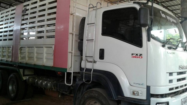 ขายรถพ่วง 360 รถสวยสภาพพร้อมใช้งาน เอกสารพร้อมโอน สนใจโทร 090-8588220คุณนะ 093-3258446คุณบิว หรือเข้าดูสินค้าอื่นๆได้ที่ www.truck.in.th/498 หรือเพจFacebook ณรงค์ ซื้อขายรถมือสอง (เว็บไซต์ส่วนตัว) หรือFacebook คุณนะ รถบรรทุก