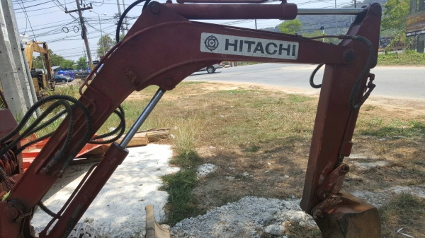 ขายรถแบคโฮ HITACHI UH08 ราคา 120000