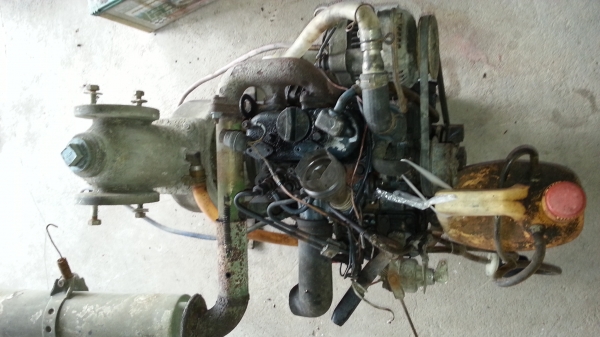 ขายเครื่องดีเซล2สูบ พร้อมปั้มน้ำ 9,500