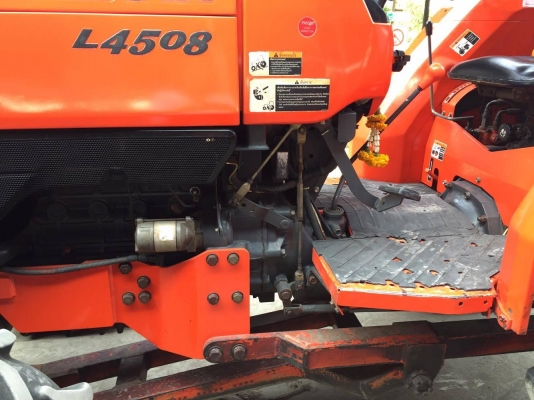 L4508 พร้อมใบดันดิน ขายตามสภาพ ราคาถูก  สนใจโทร 0818536633 น้องกิ๊กกี๋คะ