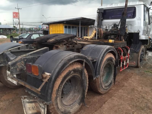 ขายคับสิบล้อหัวลากนิสสัน290แรงปี40