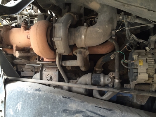 ขายคับสิบล้อหัวลากนิสสัน290แรงปี40