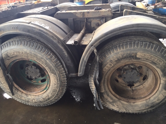 ขายคับสิบล้อหัวลากนิสสัน290แรงปี40