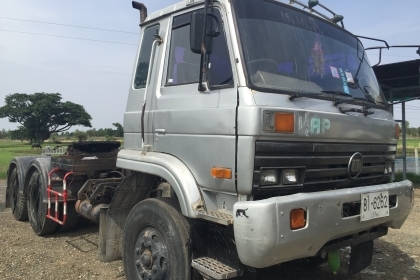 ขายคับสิบล้อหัวลากนิสสัน290แรงปี40