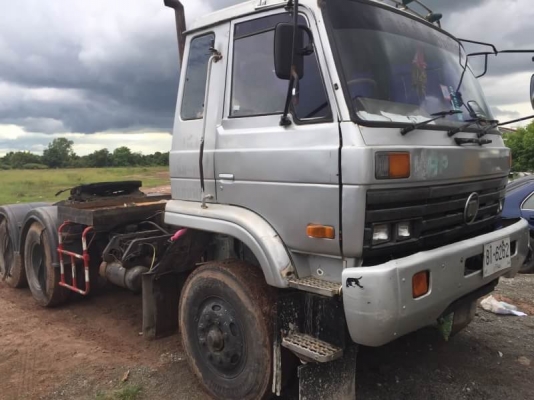ขายคับสิบล้อหัวลากนิสสัน290แรงปี40
