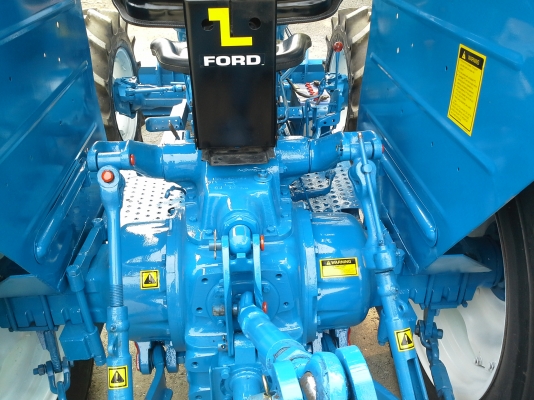 ขายฟอดร์ 6610 สองเพาคาราโร่พร้อมทะเบืยนผานหน้าหางสามไคเฮงหลี