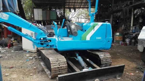 ขายรถขุดแบ็คโค โกเบลโกSK042 ปั๊มนิ้ว สภาพเก่านอก เฟรมสวยเอวแน่น สภาพพร้อมทำงาน ขายรถขุดแบ็คโค โกเบลโกSK042 ปั๊มนิ้ว สภาพเก่านอก เฟรมสวยเอวแน่น สภาพพร้อมทำงาน