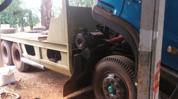 ขายรถ10ล้อ1เพลา HINO 200แรง หางลาก200 พร้อมหางบันไดไฮดรอลิกซ์ แชชซีสวยเครื่องดี เอกสารเล่มทะเบียนครบ