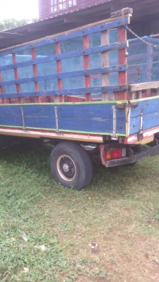 รถอีแต๋น